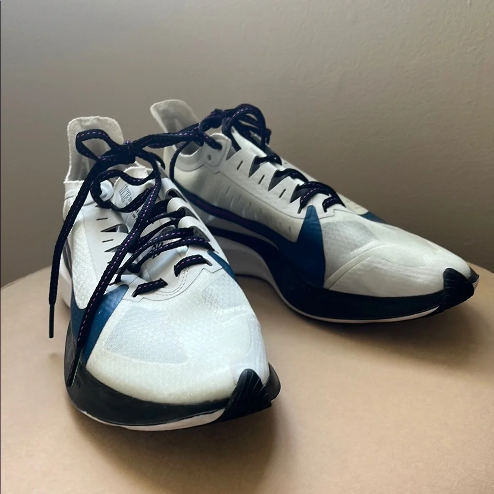 Nike White and Navy Zoom Gravity Athletic Sneakers - Picture 4 of 8